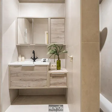 Maison Gil - Enjoy Close To The アパート オステンド